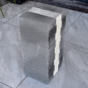 轻质混凝土复合自保温砌块